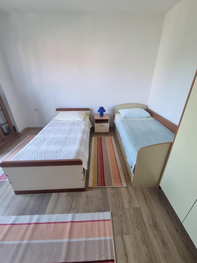 Apartment Mate Sukošan Exteriör bild