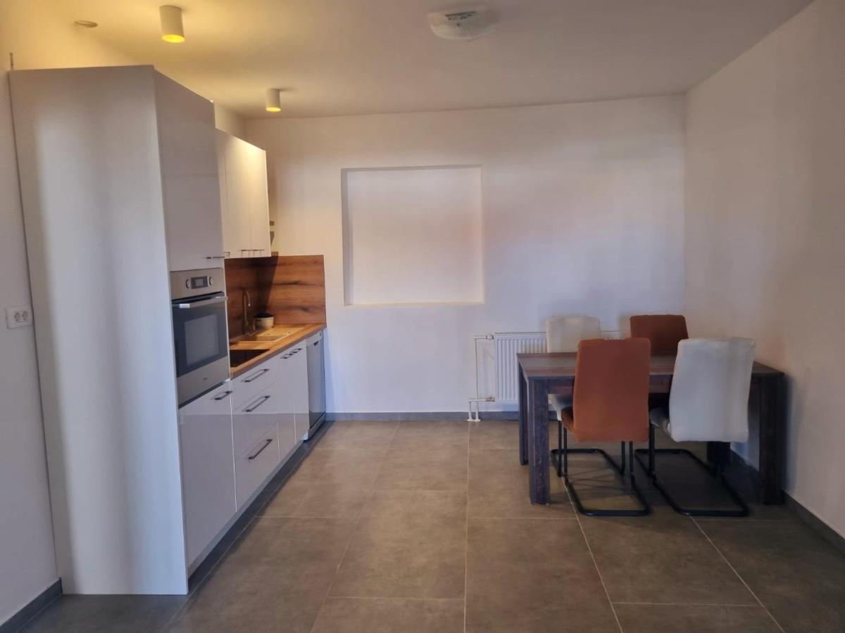 Apartment Mate Sukošan Exteriör bild